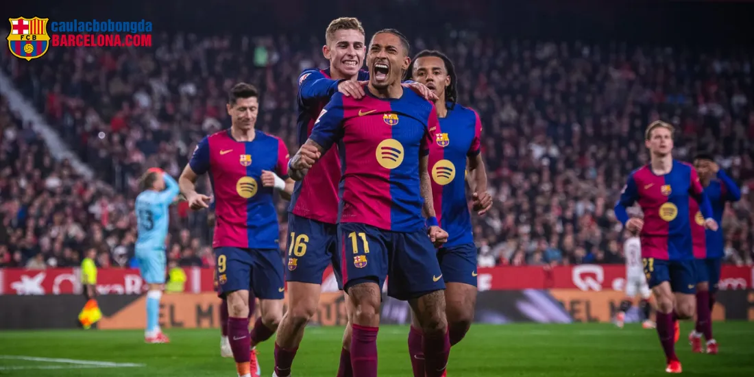 doi-bong-barcelona-thong-tri-chau-au-noi-bat